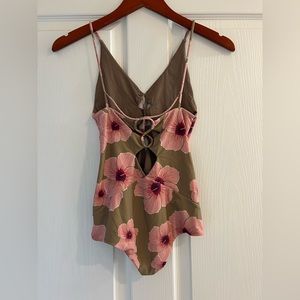 Acacia one piece Kokomo in Islet